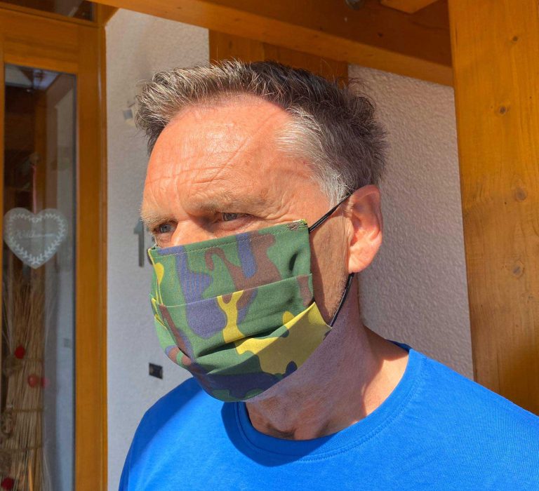 7 Signs It’s Time To Replace Your Face Mask – Natasha Hinde