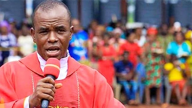 Rev Fr. Mbaka Shuts Down Adoration Ministry For 1 Month