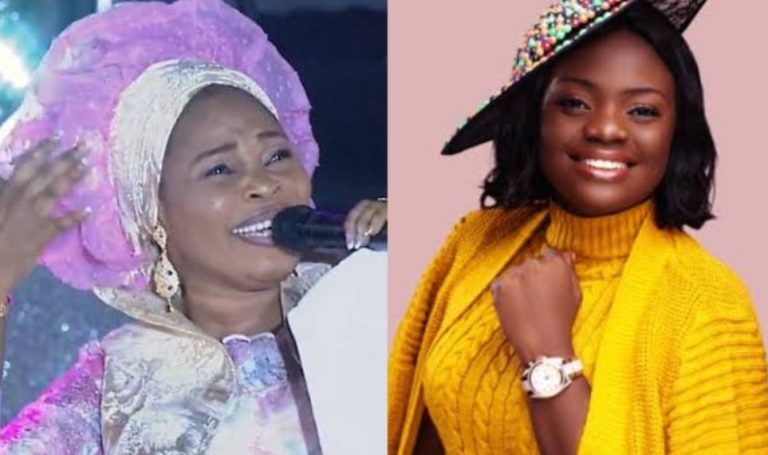 Oniduromi: Tope Alabi Finally Apologises To Adeyinka Alaseyori And Fans On Comment