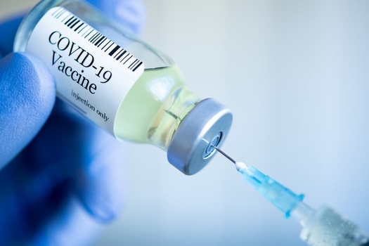 New York Health Care Workers Challenge COVID-19 Vaccine Mandate