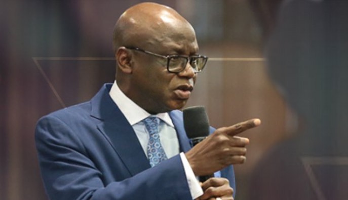 Pastor Bakare Proposes A National Movement To Fight Buhari's Government