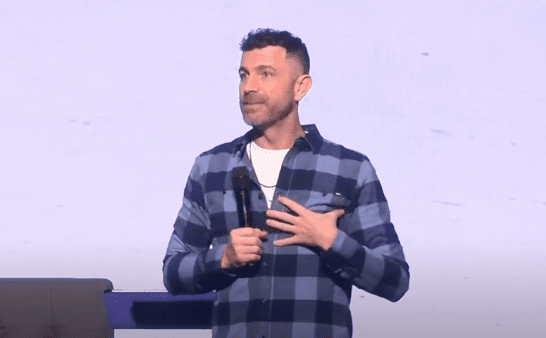 Megachurch Pastor Tavner Smith Denies Reports Of Church Foreclosure