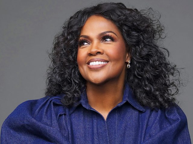 CeCe Winans Wins Two at the 56th GMA Dove Awards in Nashville